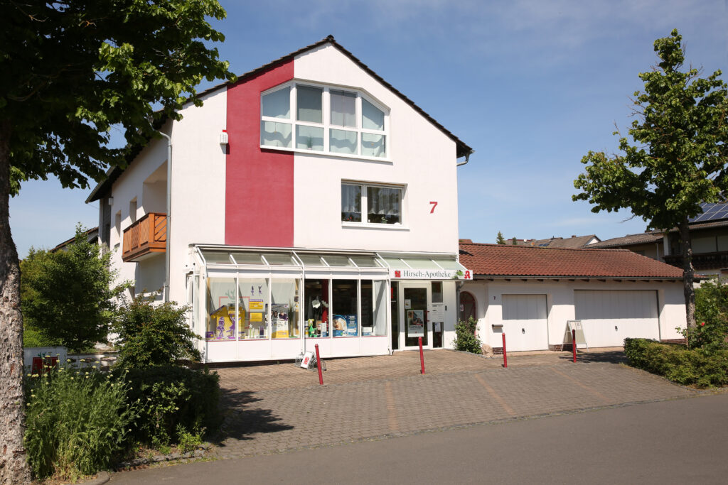 Filiale der Hirsch-Apotheke von Außen